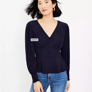 Ann Taylor Loft Seamed V-Neck Blouse Long-sleeve Navy size 8